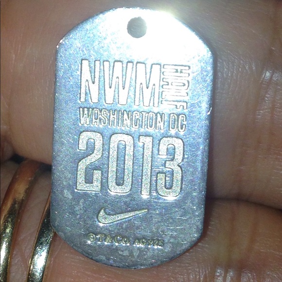 Tiffany&co Pendant. - Picture 2 of 8